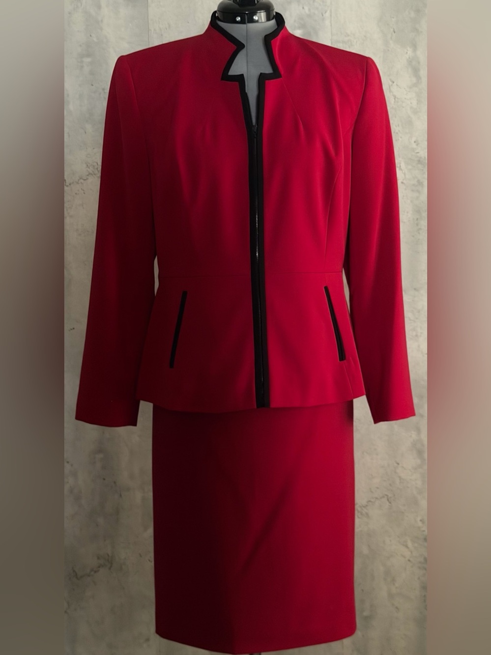 Vtg Liz Claiborne Red Skirt Suit 12P Ofc  Siren Career Church Zip Blazer Skirt